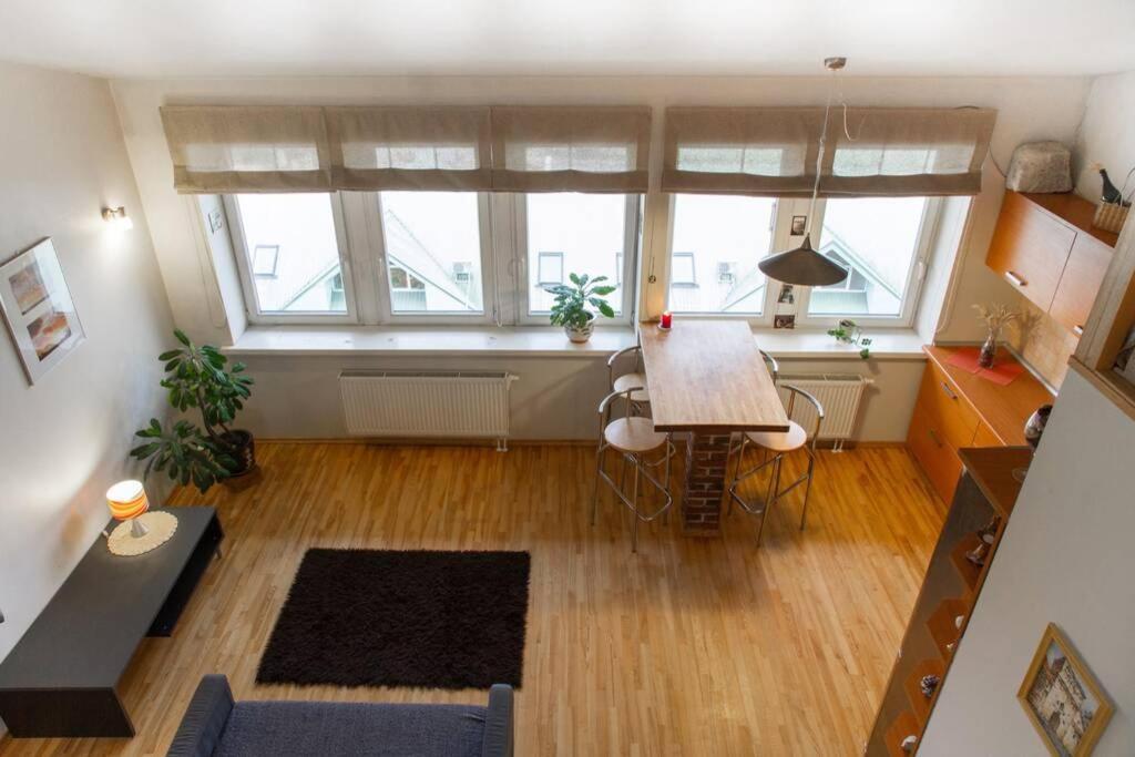 Penthouse With Great Panoramic View Íbúð